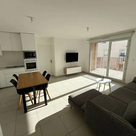 Cosy A Apartment Bron