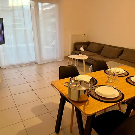 Apartment Cosy A Bron